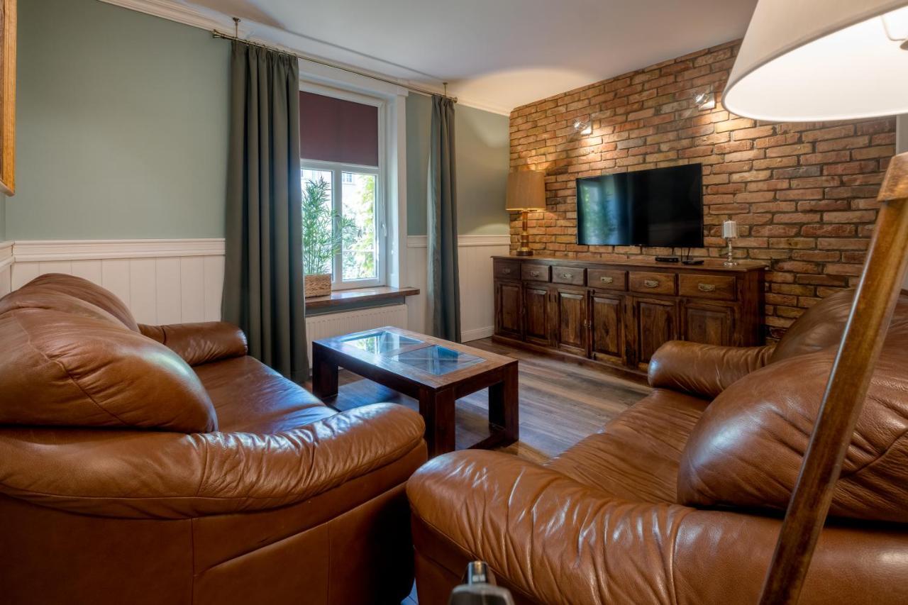Old House Apartments Познань Экстерьер фото